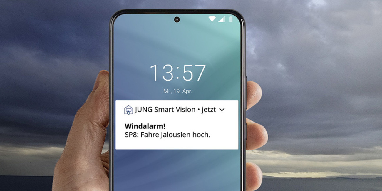 JUNG Smart Panel 8 bei Steuer- und Regeltechnik GmbH Wettin in Wettin-Löbejün/ OT Wettin