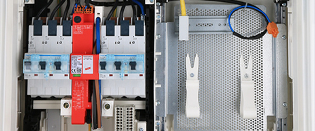 Hausanschluss, Zähler und Unterverteiler bei Steuer- und Regeltechnik GmbH Wettin in Wettin-Löbejün/ OT Wettin