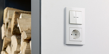 JUNG KNX Taster F 10 bei Steuer- und Regeltechnik GmbH Wettin in Wettin-Löbejün/ OT Wettin