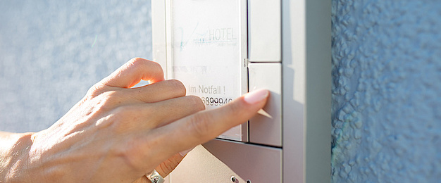Sprech­anlagen bei Steuer- und Regeltechnik GmbH Wettin in Wettin-Löbejün/ OT Wettin